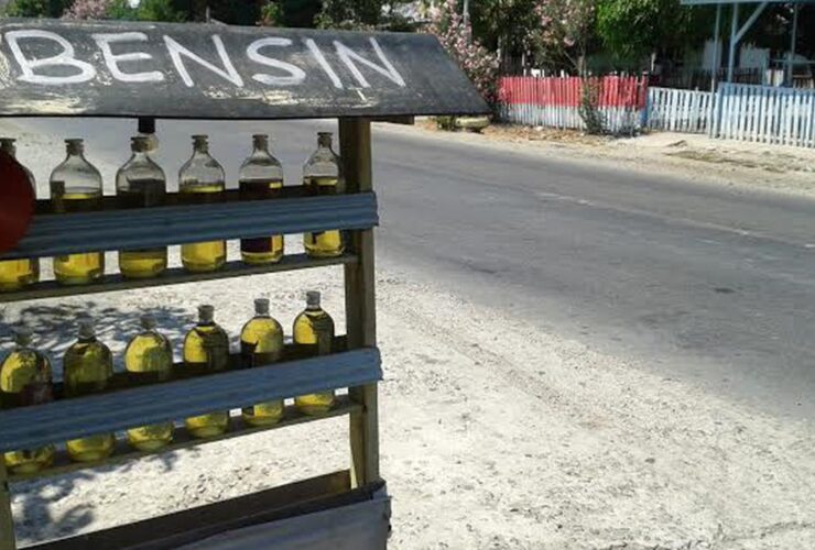 Antrean SPBU Membludak, Harga Bensin Eceran di Bulukumba Naik Jadi Rp13 Ribu per Liter